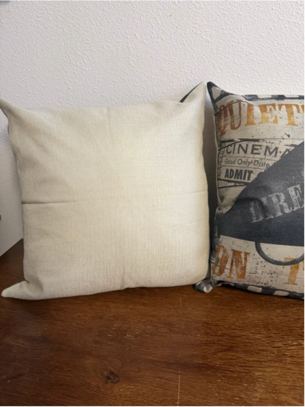 Set of 2 Movie Theme Throw Pillows Cinema Clapperboard Director Home Theater Dec